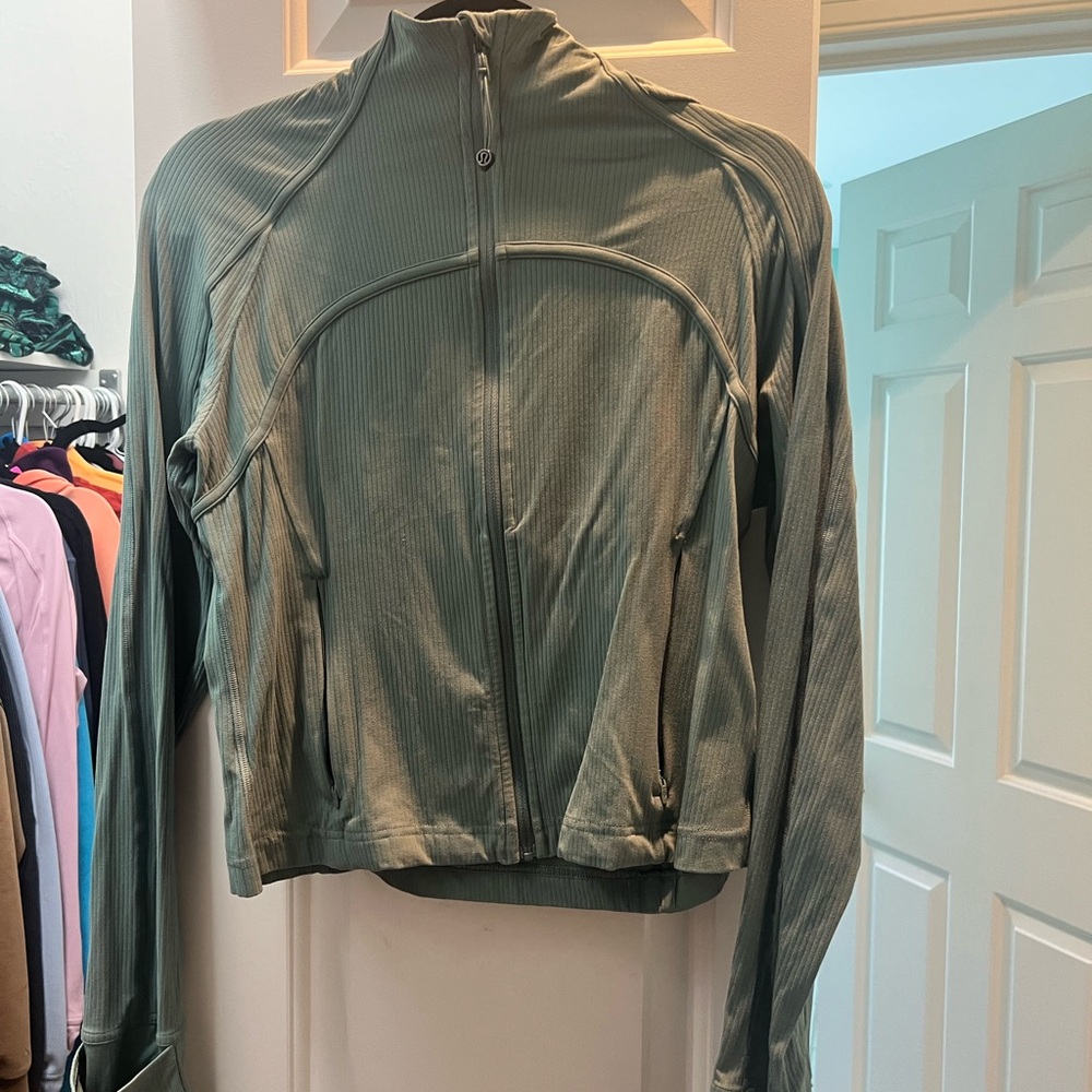 Green Define Ribbed Cropped Size 12